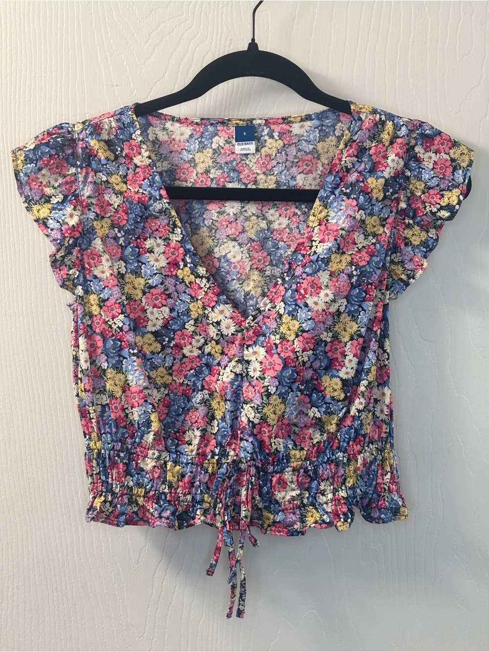 Old Navy Floral V-Neck Top with Flutter Sleeves and Smocked Waistline